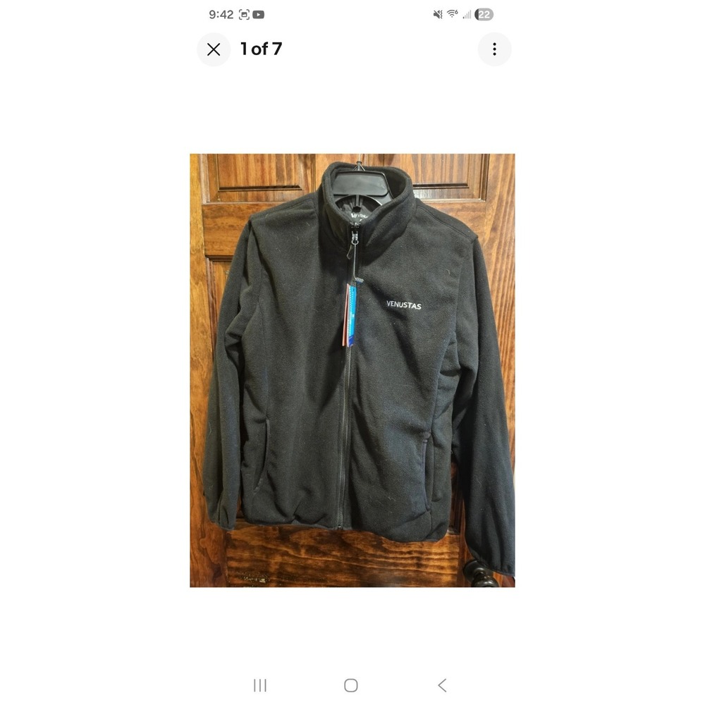 Venustas Nwt $239 Women Size Medium Liner Jacket Needs Battery And Outer Shell